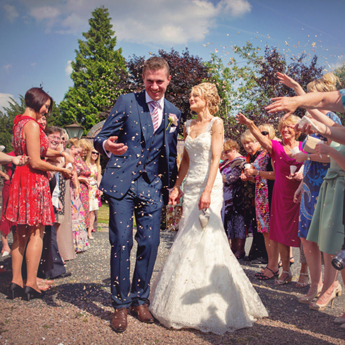Sarah and Matt The Redhouse Barn in Stoke Prior